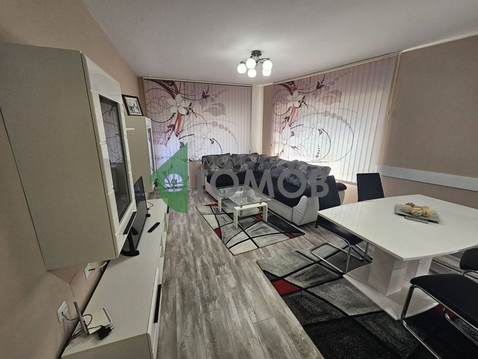 Дава се под наем Двустаен апартамент в Стара Загора, Център - 75 кв.м за 408 € - Снимка #2