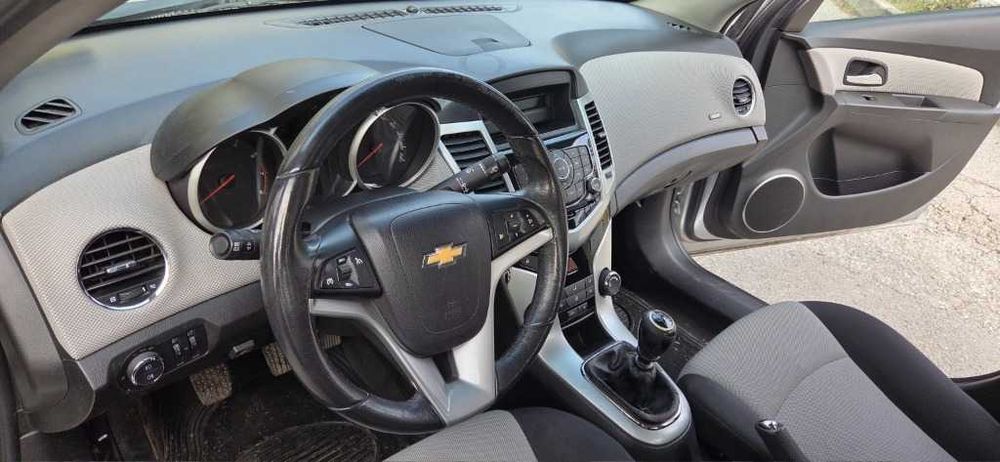 CHEVROLET CRUZE 1.6 газ/бензин -  проблем с двигателя