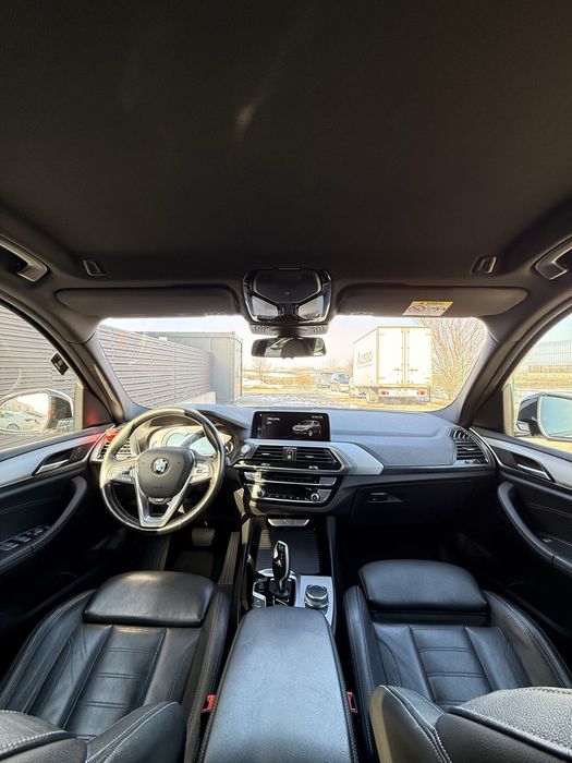 BMW X3 xDrive 2.0i 184 CP 2018 - automat - piele - carplay