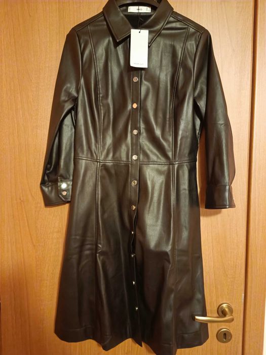 Кожена рокля Mango