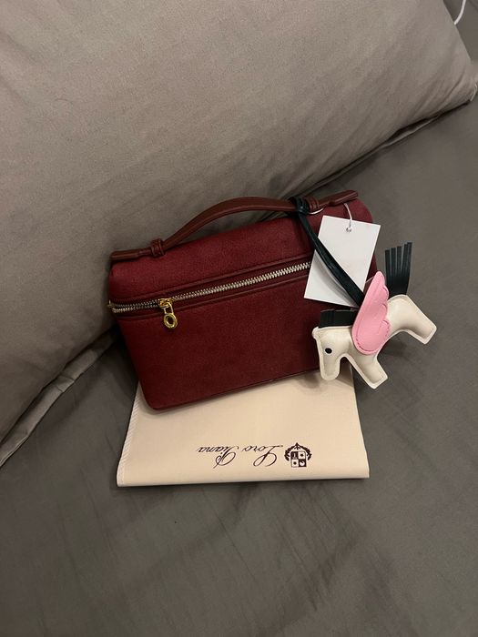 сумочки от Loro Piana