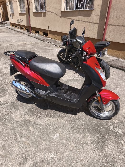 Vând scuter Kymco Agility 50cc