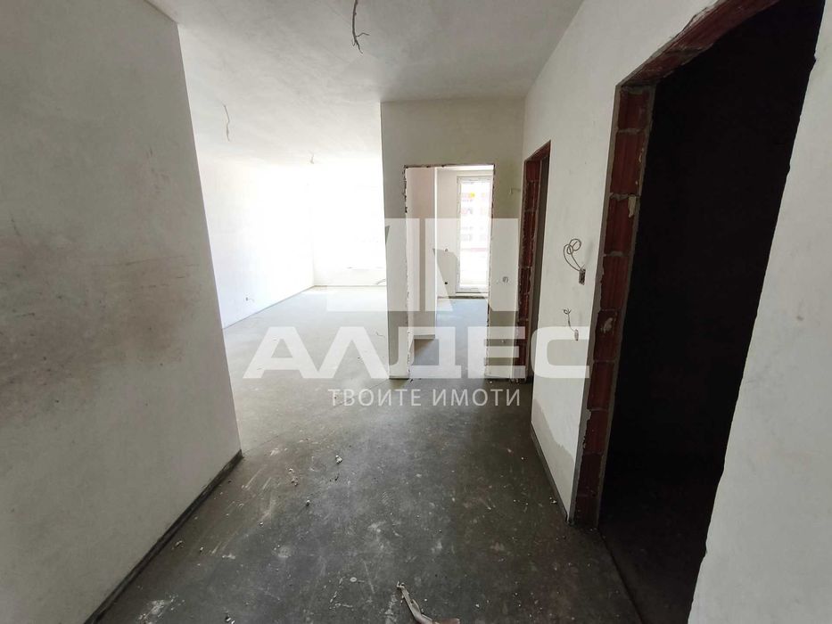 Продава се Двустаен апартамент в София, Банишора - 68 кв.м за 1320 €/кв.м - Снимка #12