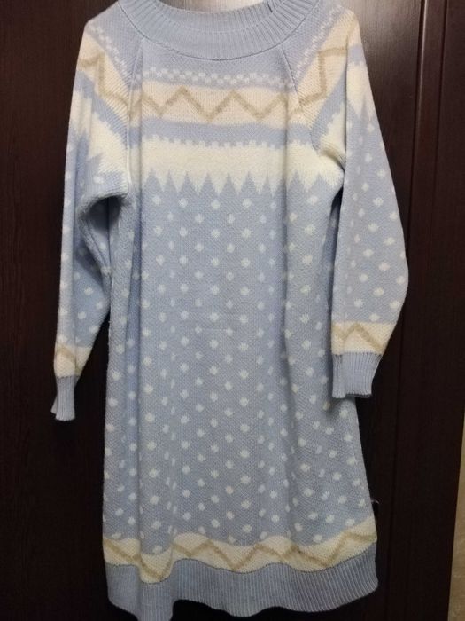 Дамски жилетки и блузони