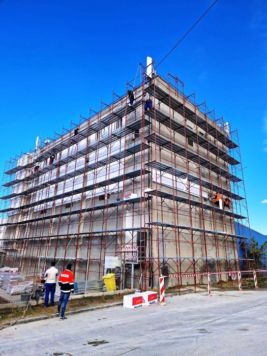 Vindem schela metalica completa de accesorii, schele Ploiesti