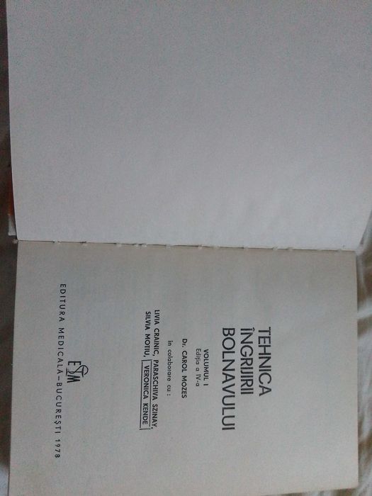 3 cărți editura medicală