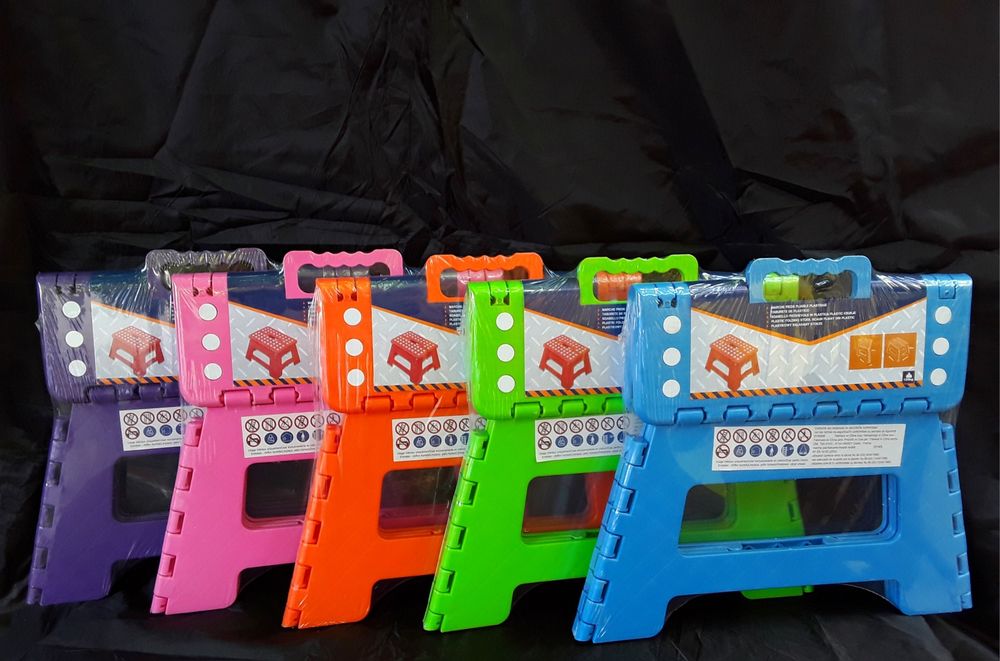 Scaune pliabile din plastic rezistent pentru copii NOI - 35 Lei/ Buc