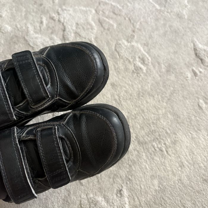 Кроссовки Adidas 27р