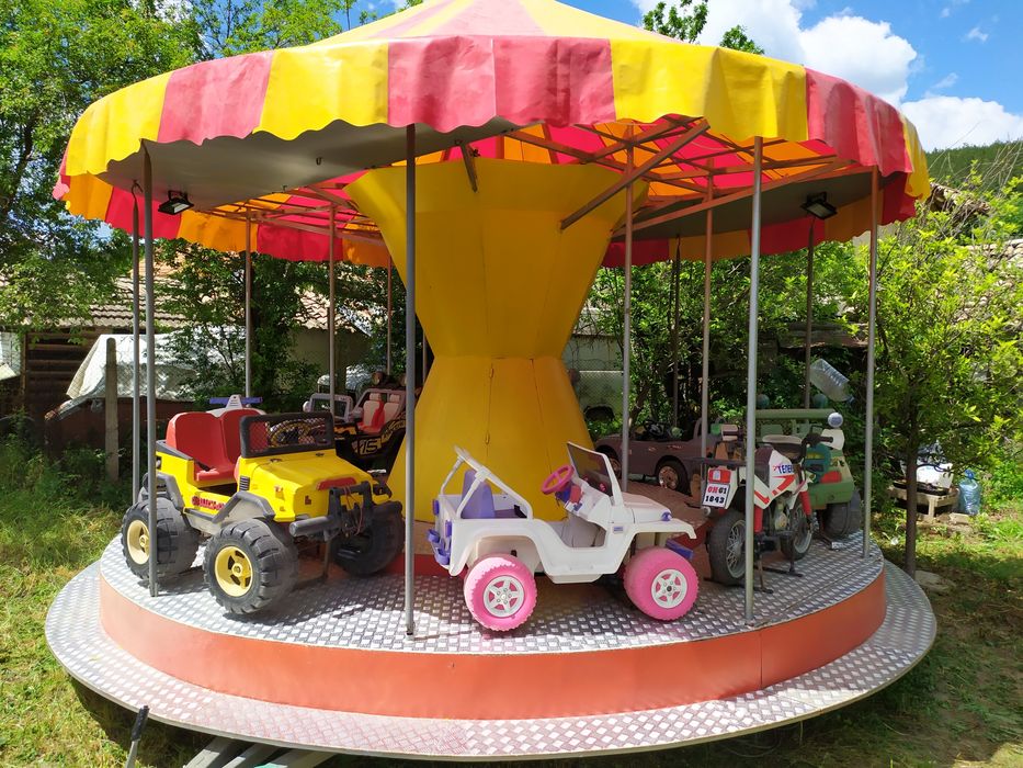 Детска въртележка детска въртележка