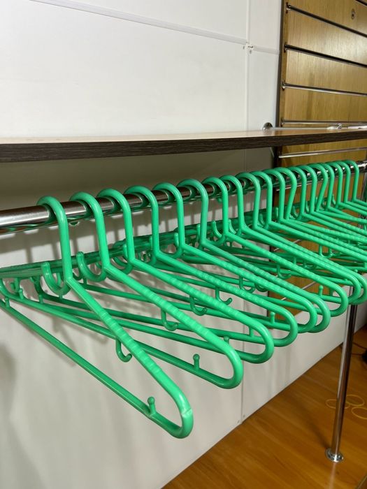 Продам плечики для одежды в ассортименте