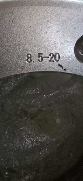 Продам диски  ширина 7.5-8.25-9