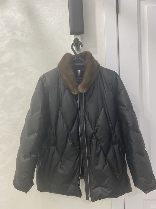 Продам женскую куртку