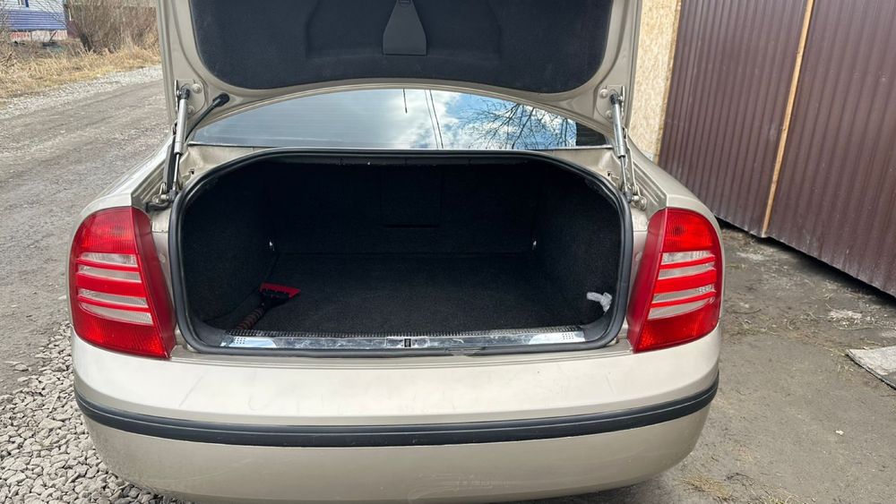 Продажа автомобиля Skoda SuperB