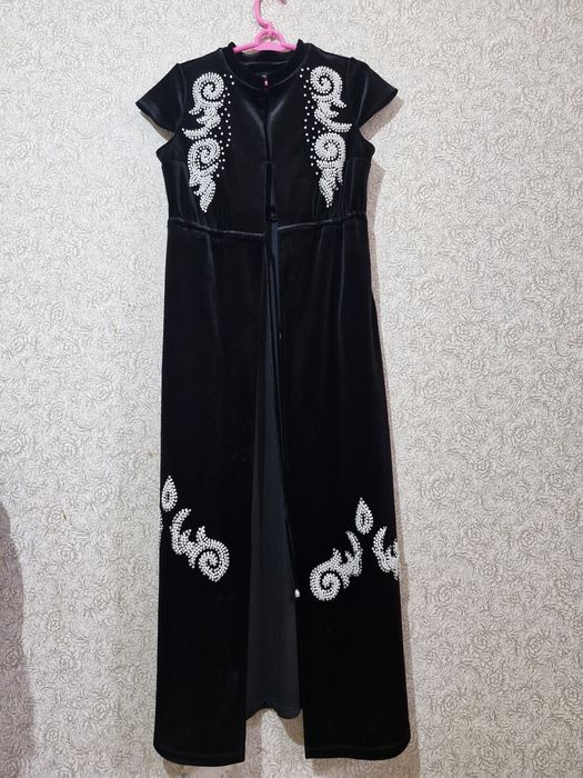 Жанскийе одежды продаются