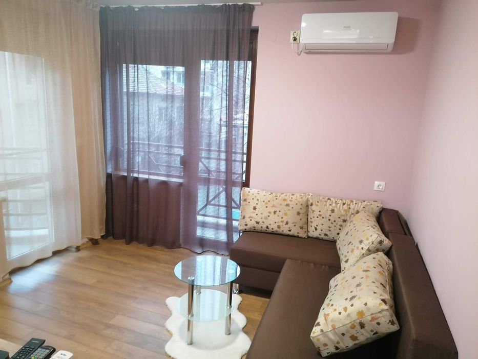 Дава се под наем Двустаен апартамент в Благоевград, Идеален център - 60 кв.м за 280.5 € - Снимка #8