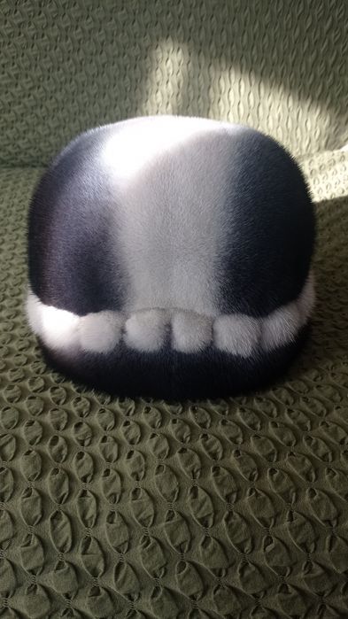 Продам шапку норковую