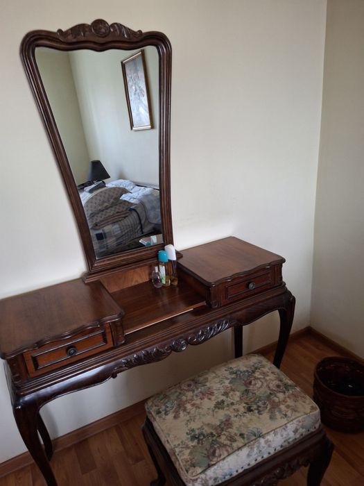 Vând Mobila tineret + Dormitor