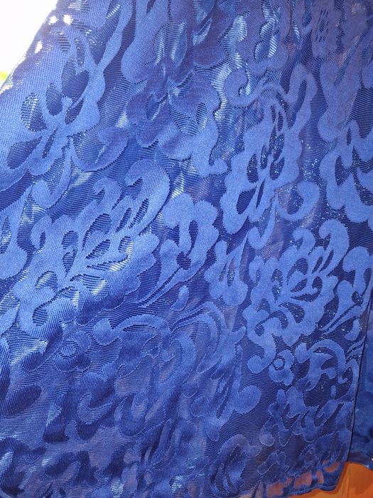 Продам  платье  8 тысяч тенге