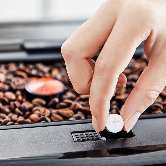 ПРОМО Нов Кафеавтомат Кафемашина Krups Evidence EA8901 1450W, Гаранция