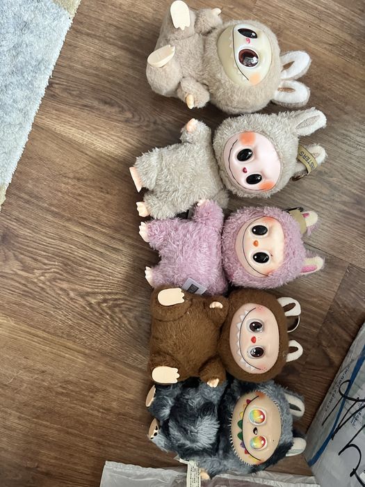 Лабубу игрушка продам