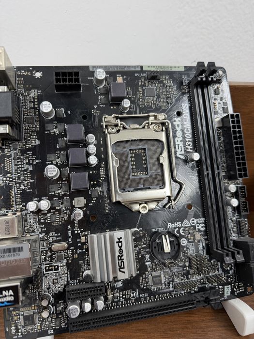 Продам материнскую плату ASRock H310CM-DVS