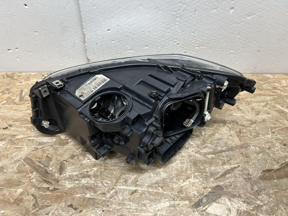 Far faruri bmw F10 F11 seria 5 LCI bi xenon adaptiv 2013-2016