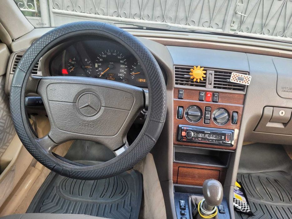 MERCEDES-BENZ C-Class 1994 — imagine 5
