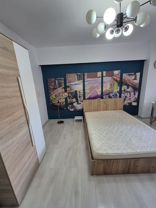 Închiriez apartament cu o camera ultracentral