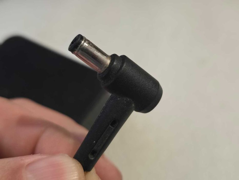 Alimentator laptop original ASUS ADP-65DW C 19V 3.42A 65W 5.5mm x2.5mm