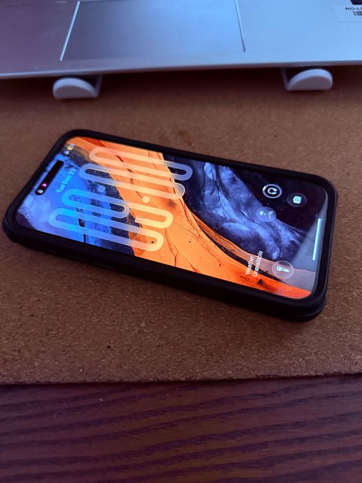 iPhone 15 Pro Max | 256 GB | Stare estetica: ca nou + set huse