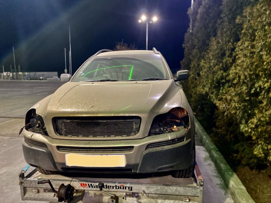 Volvo XC90 Халдекс Деференциал Дюза Турбо Компресор Радиатор Фар Врата