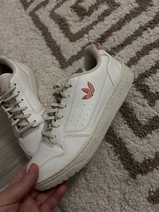 Tenisi Adidas, Marime 37