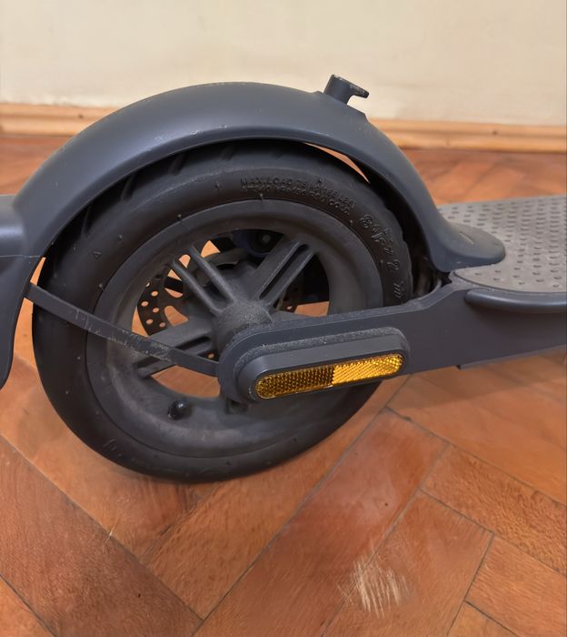 Trotinetă electrică Xiaomi Mi Electric Scooter 3