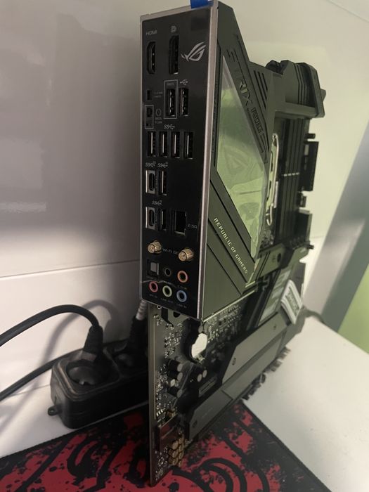 Плата Z690 + Core i5-12400