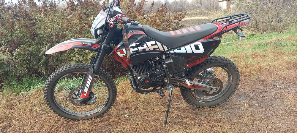 Продам мотоцикл JEBE 21