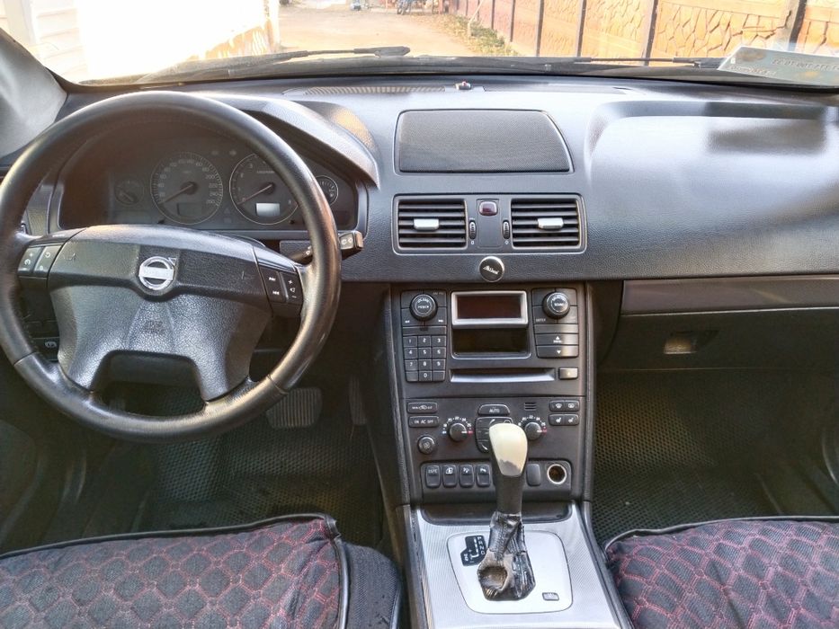 Вольво ХС 90 2005 год