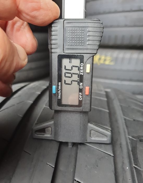 2 Anvelope Vară Pirelli Scorpion 255 45 R19  Impecabile.