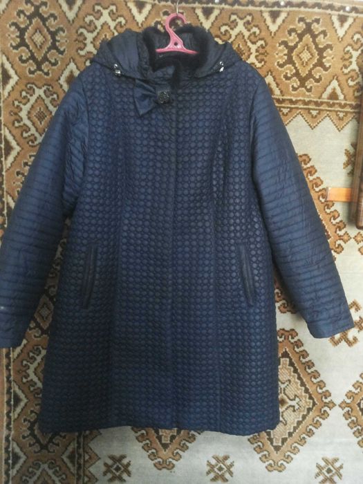Фирменное полупальто Kelly Kessa (56-58). Теплое, синее. Качество!