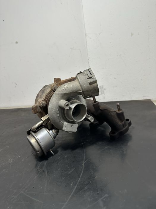 Turbina Vw Golf 5 1.9 TDI BLS JETTA BLS Audi A3 BLS 03G253014M