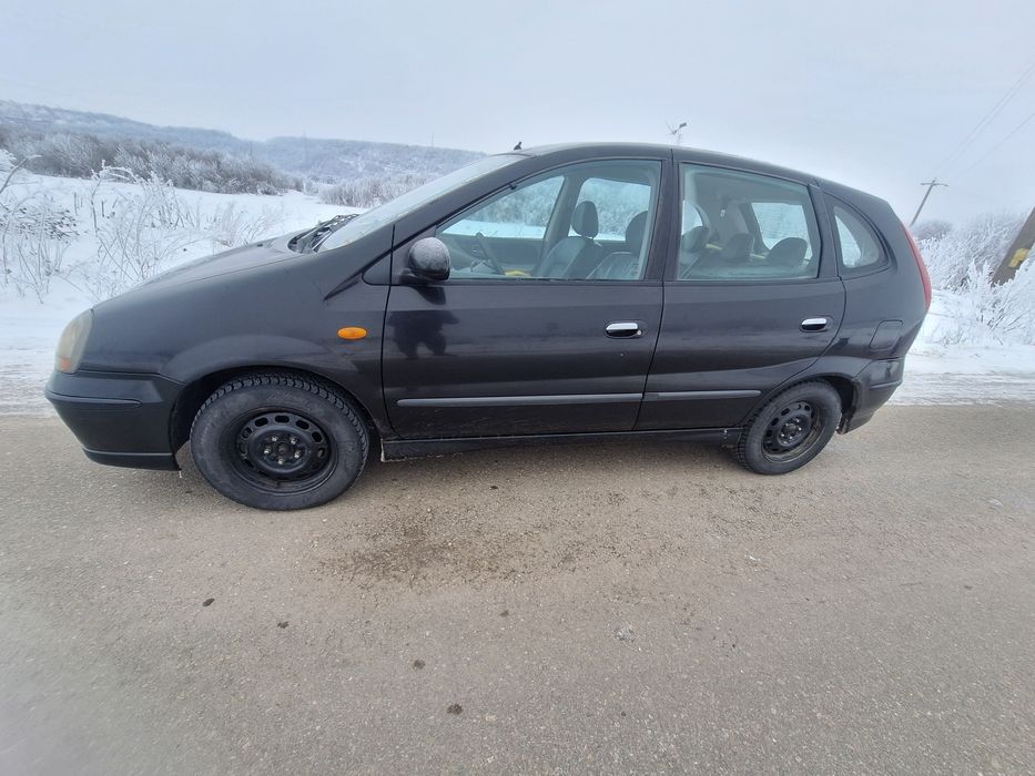 Vând sau schimb Nissan Almera