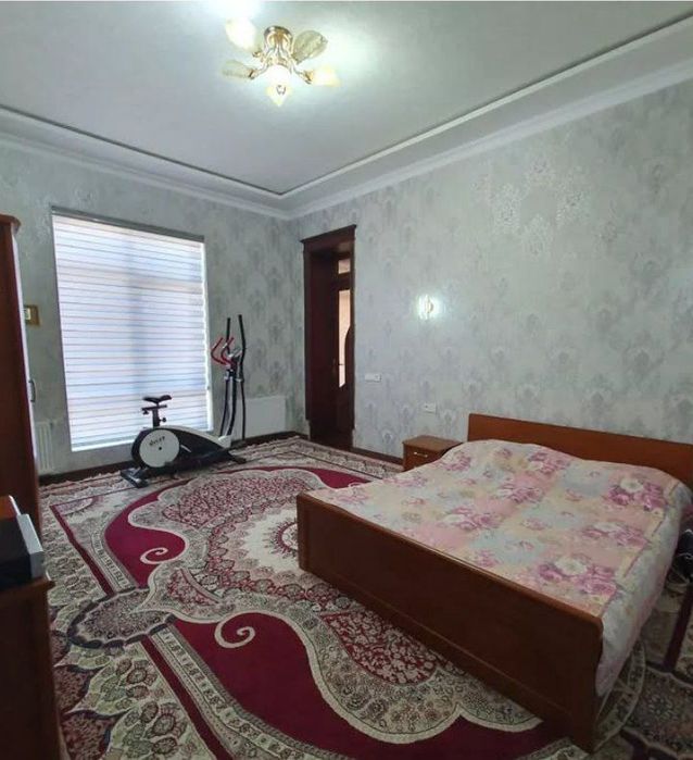 Срочно ховли сотилади