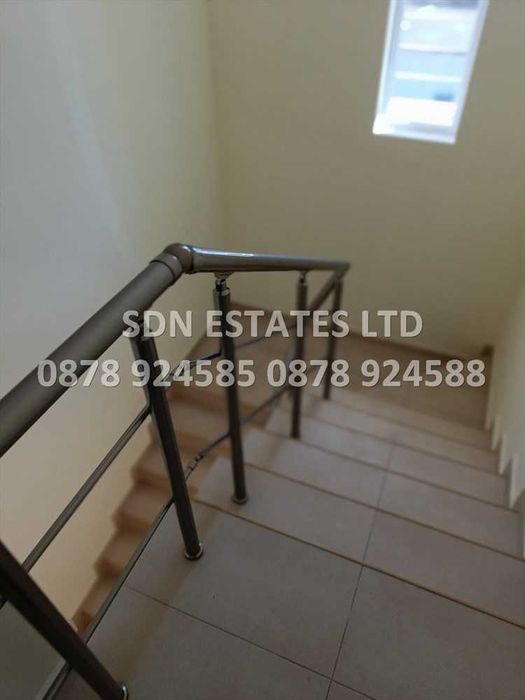 Продава се Къща в Казанлък - 400 кв.м за 625 €/кв.м - Снимка #20