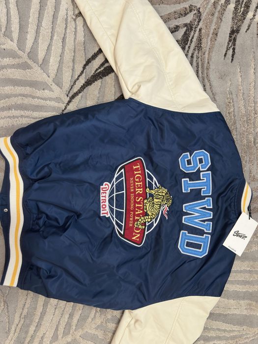 Pull and Bear Stwd кожено bomber яке