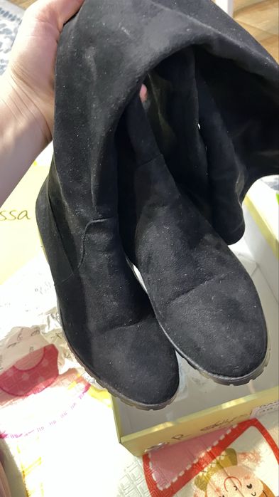 Продам женские сапоги