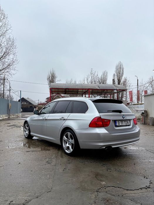 BMW 3 Series 2011 — imagine 3