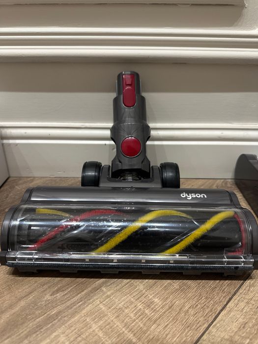 Продам новые пылесосы Dyson по низкой цене