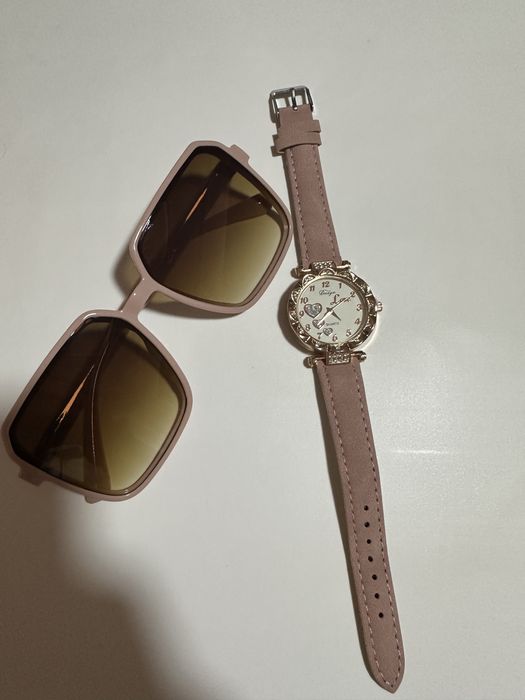 Женские часы новые