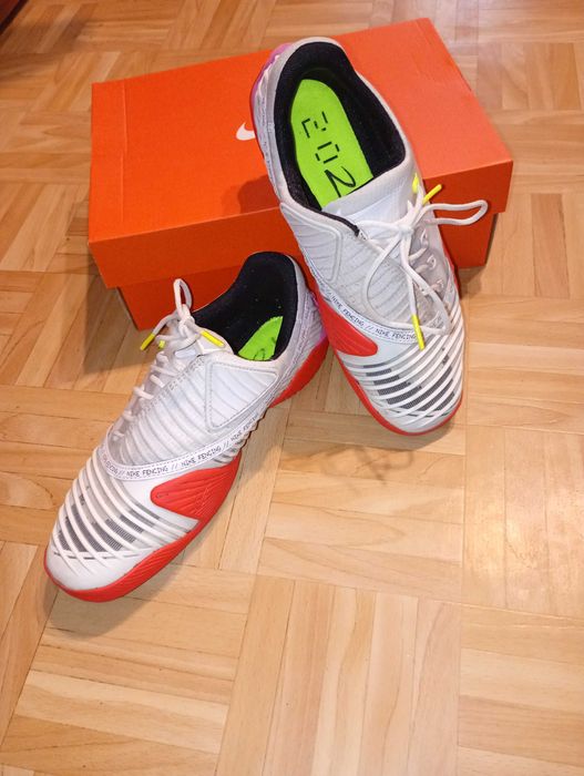 Маратонки Найк /за фехтовка/