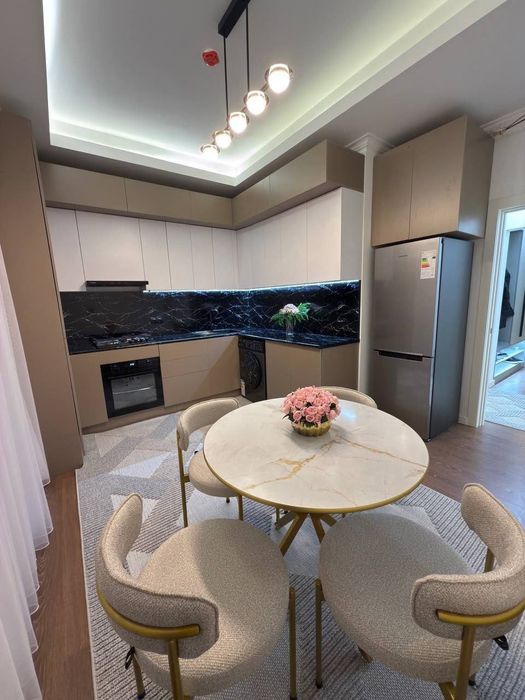 Квартира 3 ком ЖК Нур, 71м² Юнусабадский район, Алайский рынок