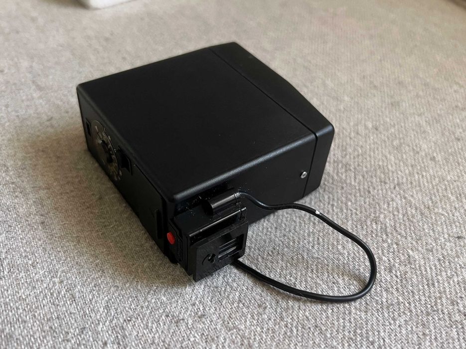 Blitz foto vintage InterFlash EB15 cu sincro PC și mod auto manual
